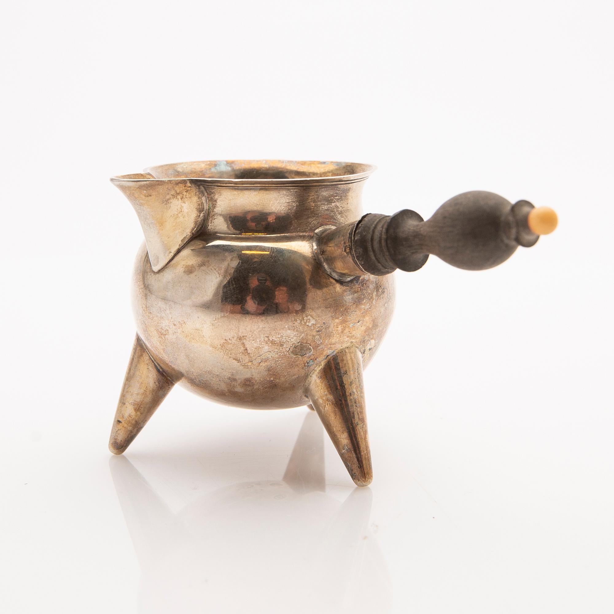 Cream jug, silver, probably Denmark, 19th/20th century.