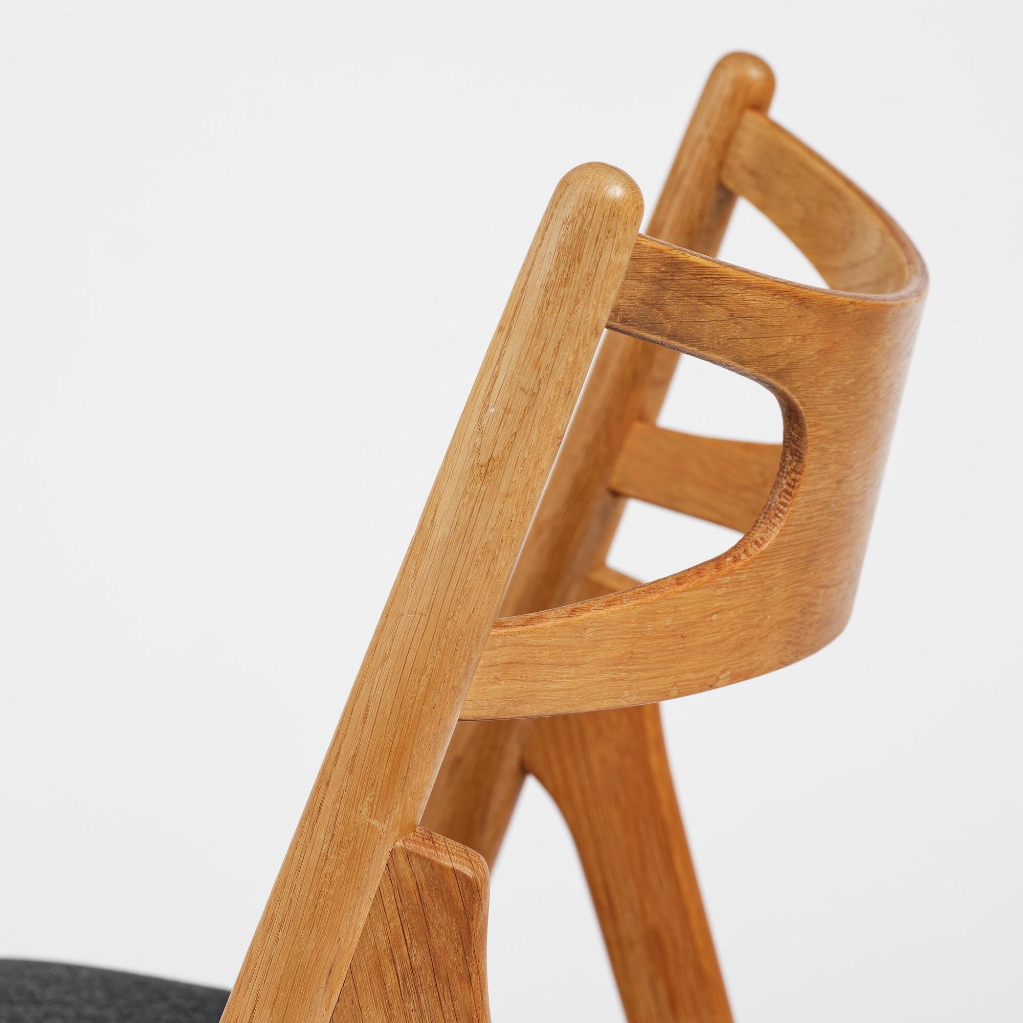 Hans J. Wegner, stolar, fyra stycken, "Savbukkestolen", Carl Hansen & Son, Danmark, 1950-60-tal.