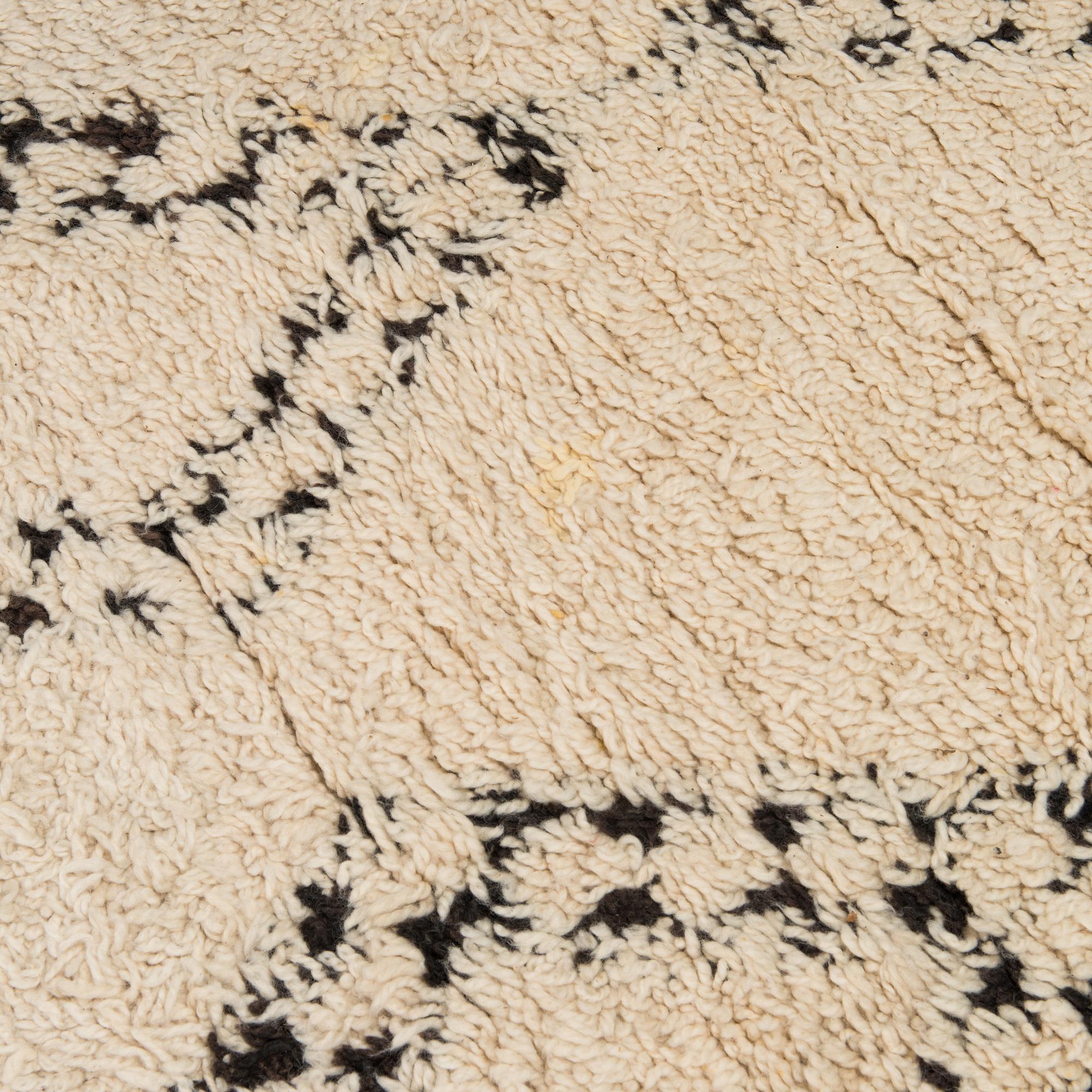 A Moroccan Beni Ourain carpet. circa 420x196 cm.