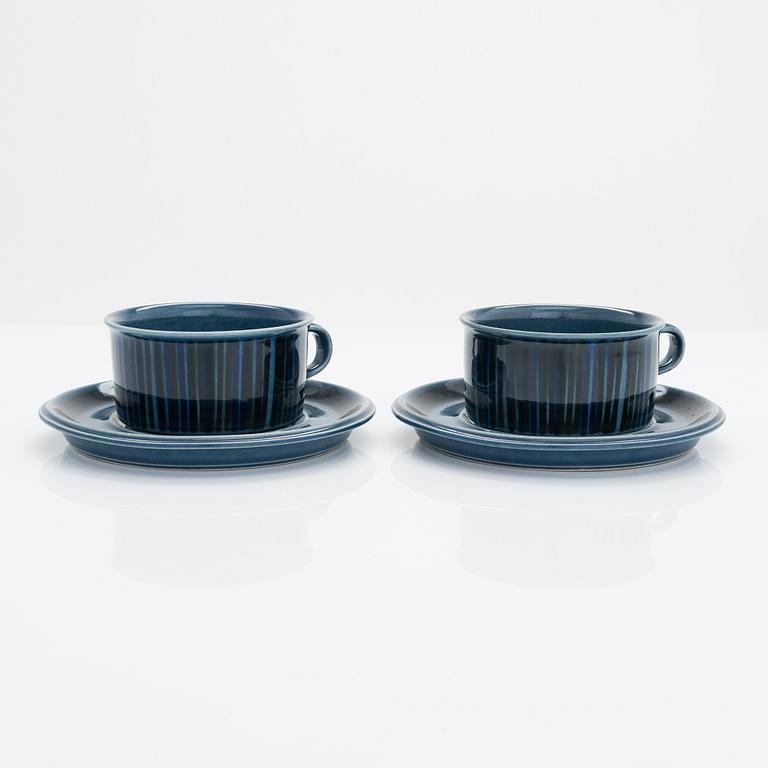 Gunvor Olin-Grönqvist, four 'kosmos' teacups with saucers, Arabia 1966.