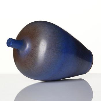 Berndt Friberg, vaser, 3 st, stengods, Gustavsbergs Studio 1956-64.
