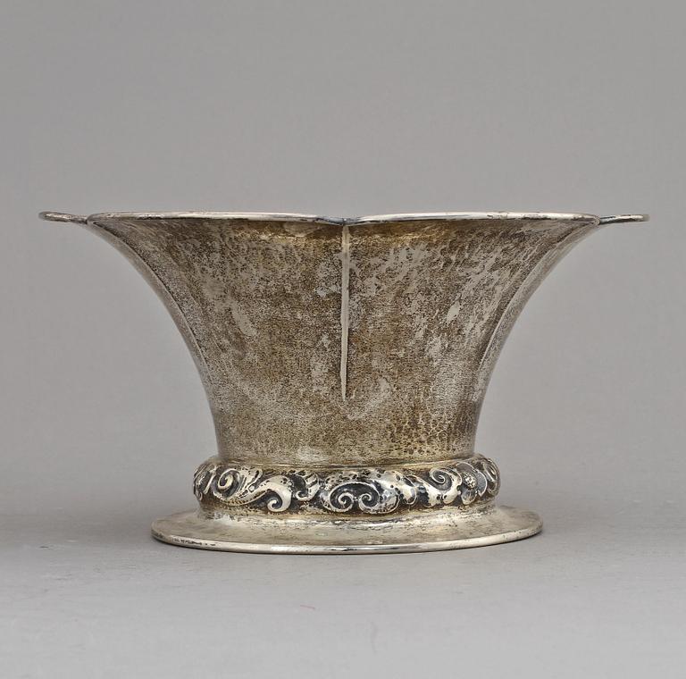 SKÅL, silver, Karl Anderson, Stockholm, 1924, vikt 524 g.