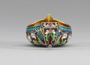 A RUSSIAN SILVER-GILT AND ENAMEL KOVSH, makers mark of Petrovich Chlebnikov, Moscow 1908-1917.