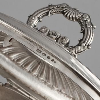 SOCKERSKRIN, silver, empire, Anders Lundqvist, Stockholm 1832. Vikt 828 g.