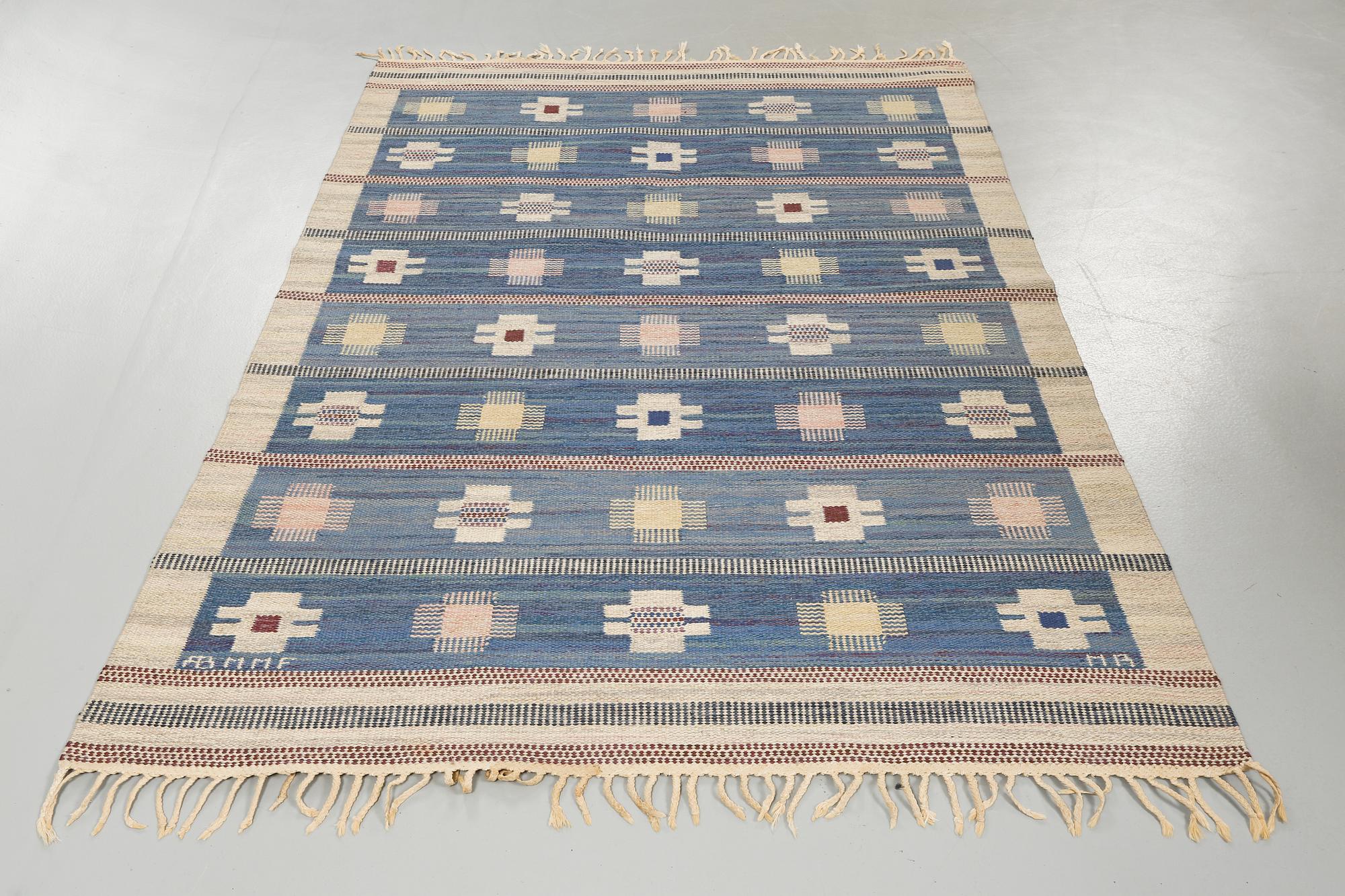 A flat weave by Marianne Richter, model "Hästhov", signed AB MMF MR, 220 x 155 cm.