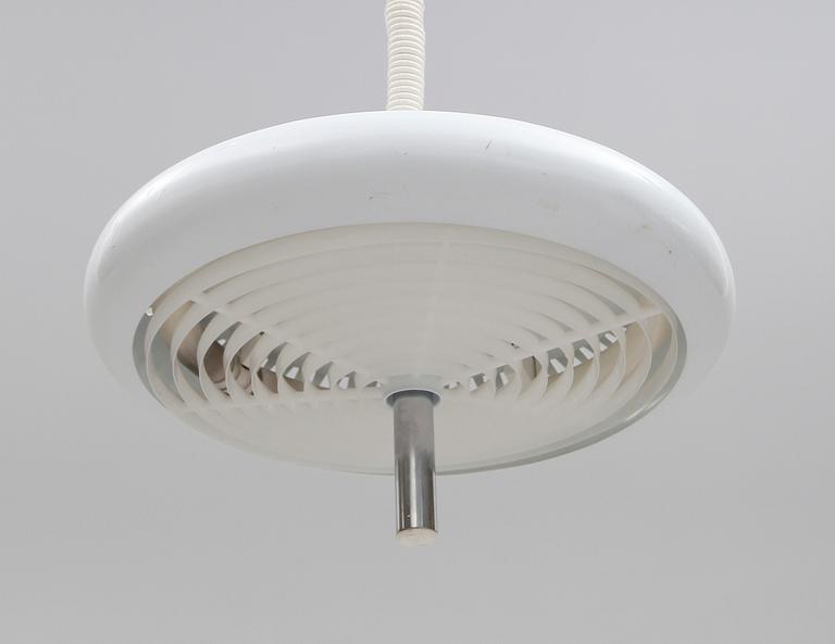 TAKLAMPA, Lilux, design Hans Agne Jacobsen Markaryd. 1970-tal. Diameter ca 50 cm.
