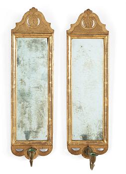 268. A pair of Gustavian one-light girandole mirrors. 18th Century.