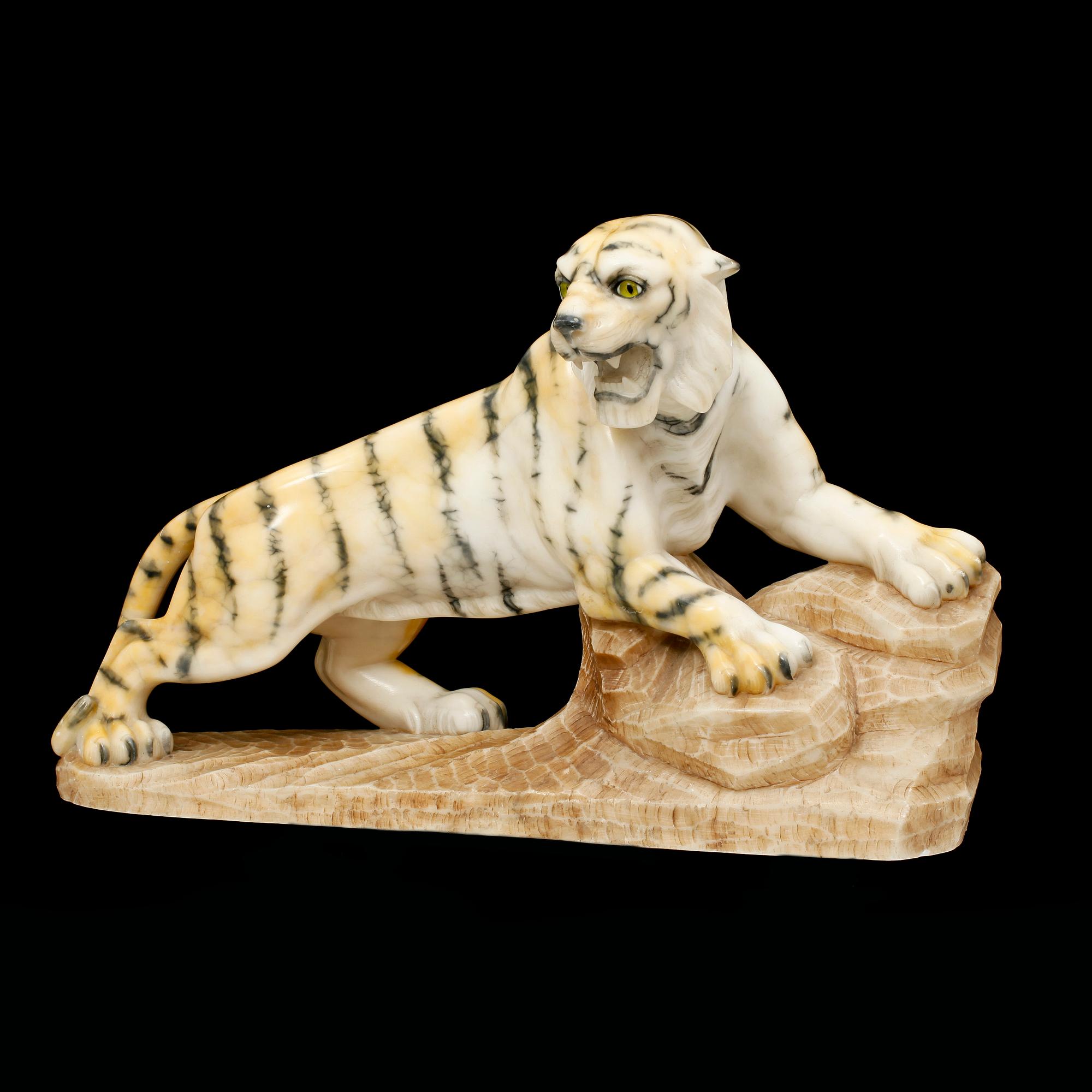 SKULPTUR, alabaster, omkring år 1900.