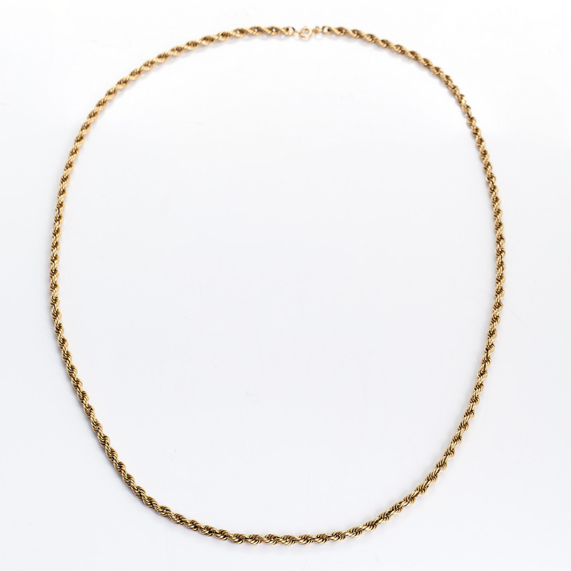 An 18K gold neacklace.