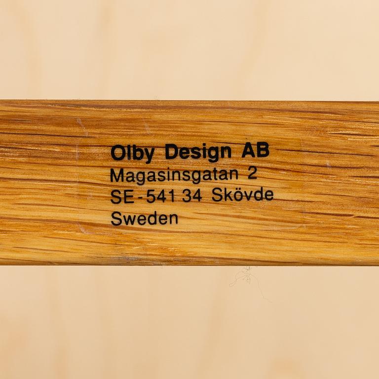 Kerstin Olby, A 'No Limit' dining set, Olby design, Sweden, 21st century. (5 pieces).