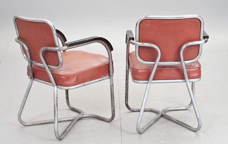 KARMSTOLAR, ett par, 1930/40-tal.