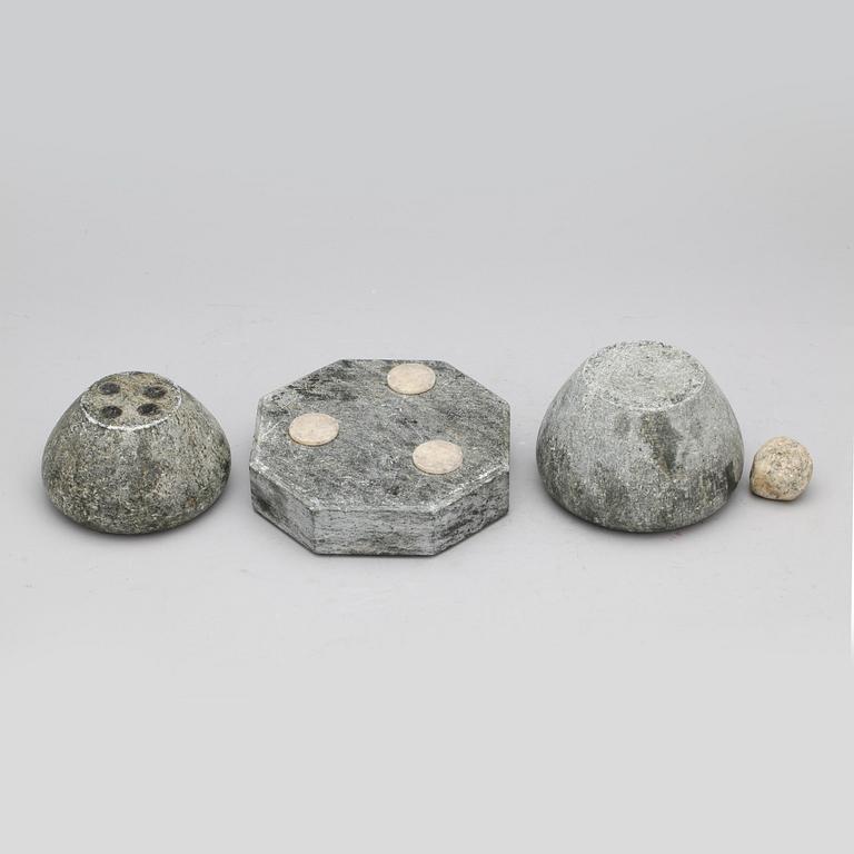 PARTI, kolmårdsmarmor, 4 delar, 1900-tal.