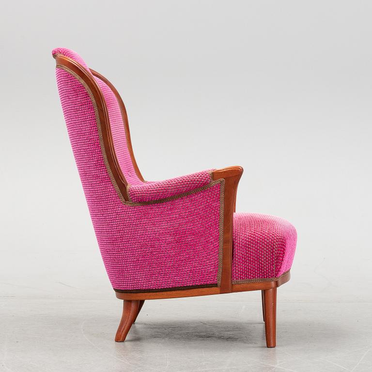 Carl Malmsten, a 'Vår Fru' armchair from OH Sjögren, second half of the 20th Century.