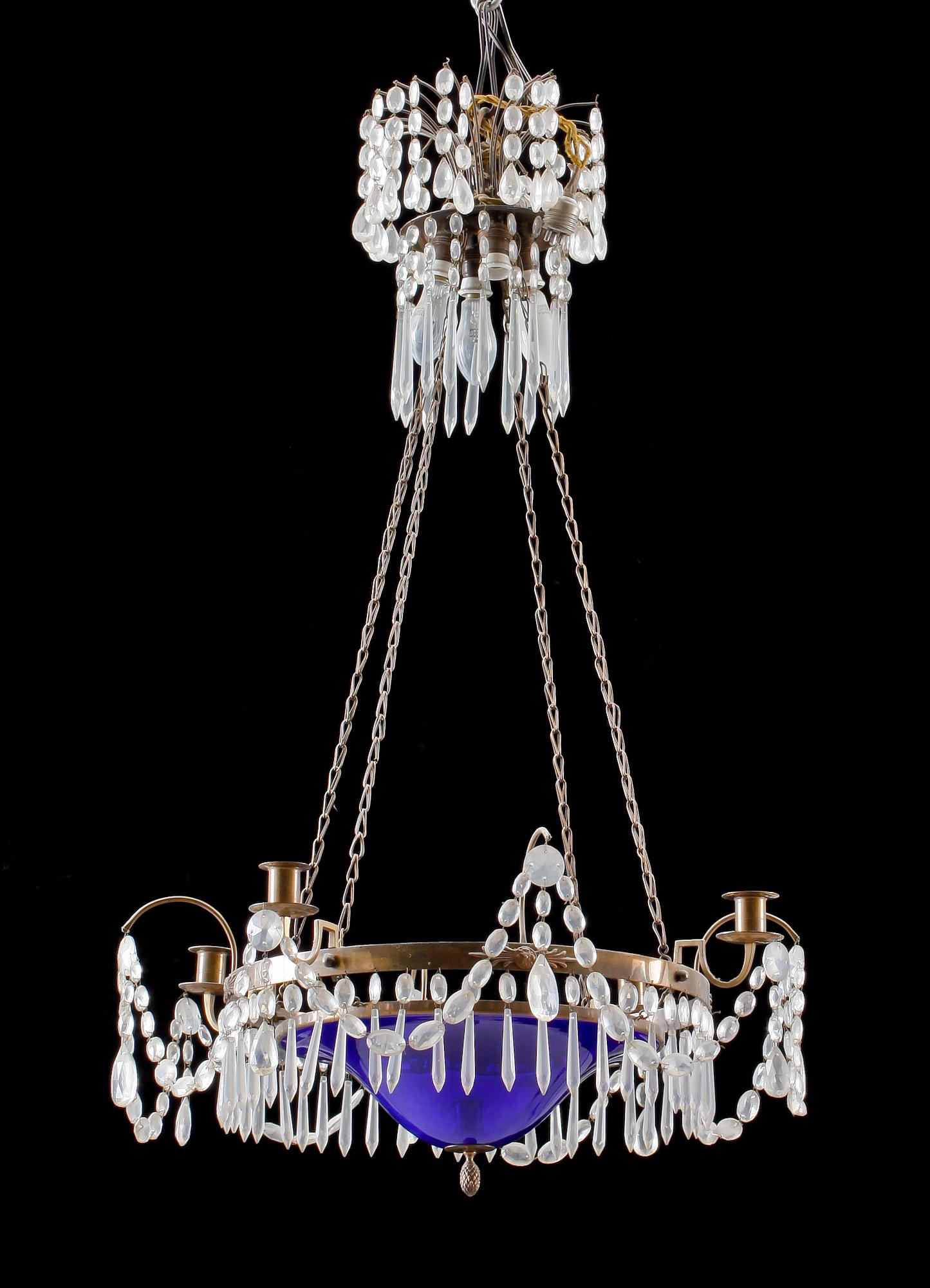 LJUSKRONA, gustaviansk stil, 1900-talets början. H 95.