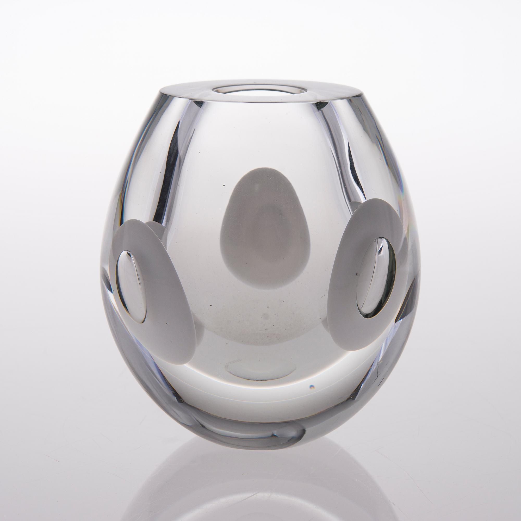 A Claritas Art Glass Object, signed Timo Sarpaneva Iittala  1984 C 2682.