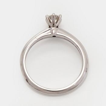 Tiffany & Co, ring, platinum and a brilliant-cut diamond.