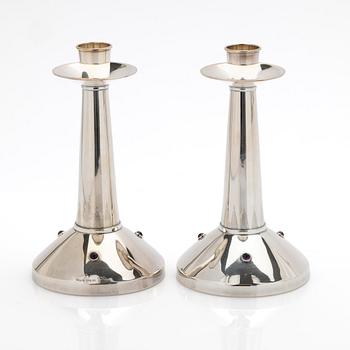 Tage Göthlin, candlesticks, a pair, silver with amethysts, Tesi, Gothenburg, 1965.