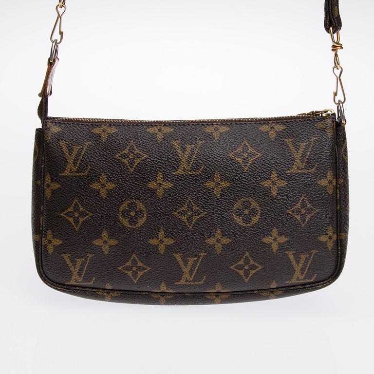 VÄSKA, "Pochette Accessoires", Louis Vuitton.