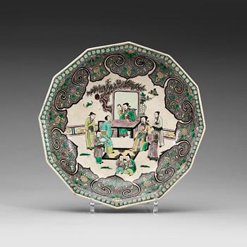 153. A famille verte, bisquit charger, Qing dynasty, 19th century.