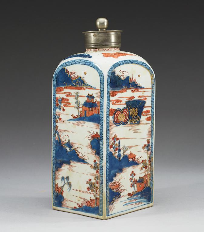 FLASKA, porslin. Qing dynastin, Kangxi (1662-1722).