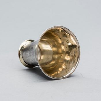 BÄGARE, silver, ATQ Anders Törnqvist d.ä, Åbo ca 1790. Vikt 48,5 g.