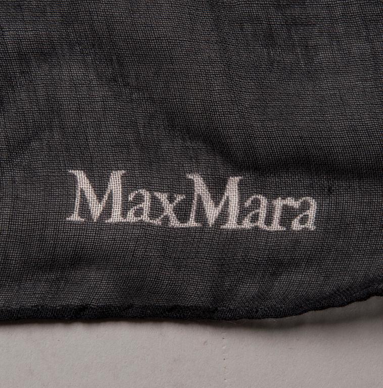 SJAL, Max Mara.