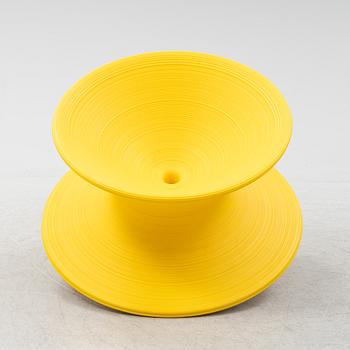 Thomas Heatherwick, a 'Spun' easy cjair, Magis, Italy.