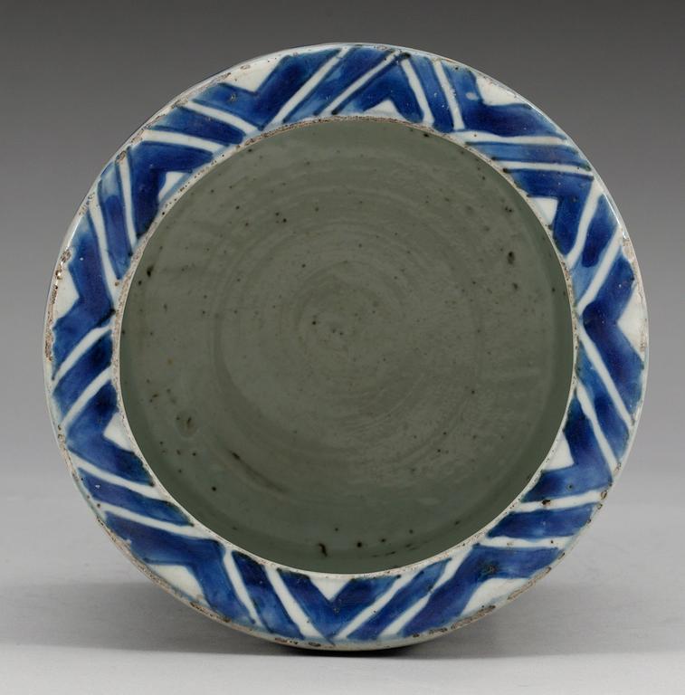 A blue and white Transitional censer, 17th Century.