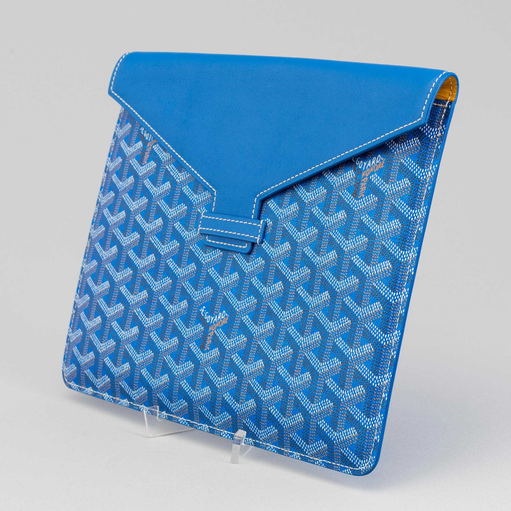 Goyard fold over clutch store