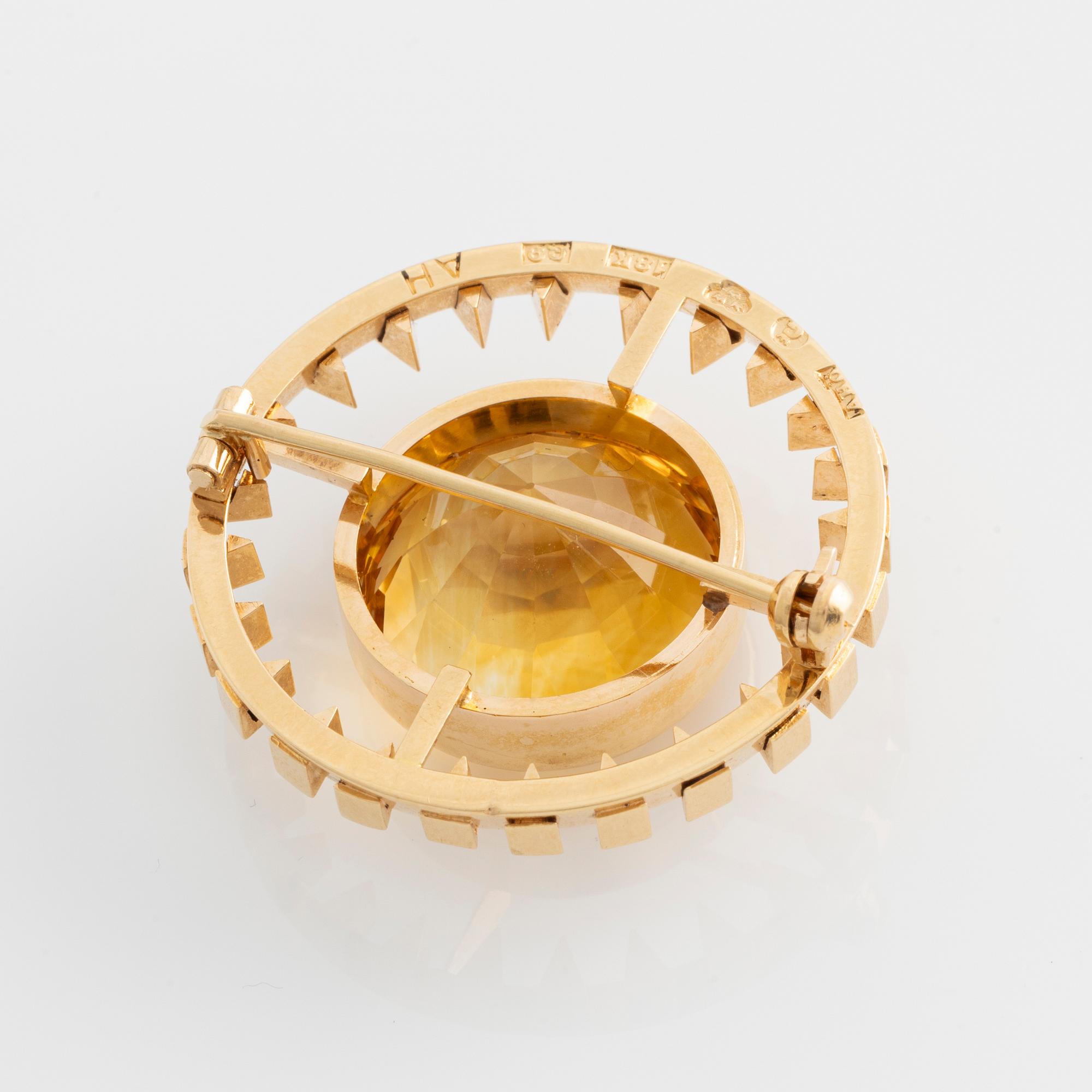 Anders Högberg, brooch, 18K gold with citrine.