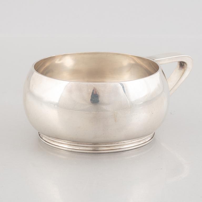 Svend Weihrauch, a sterling silver bowl with handle, Franz Hingelberg, Aarhus, Denmark 1937.