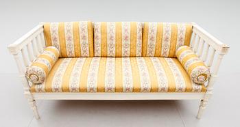 SOFFA, empirstil, 1900-talets första hälft.