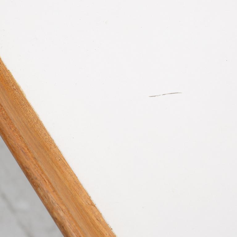 Tove & Edvard Kindt-Larsen, coffee table, Seffle furniture factory, 1960s.