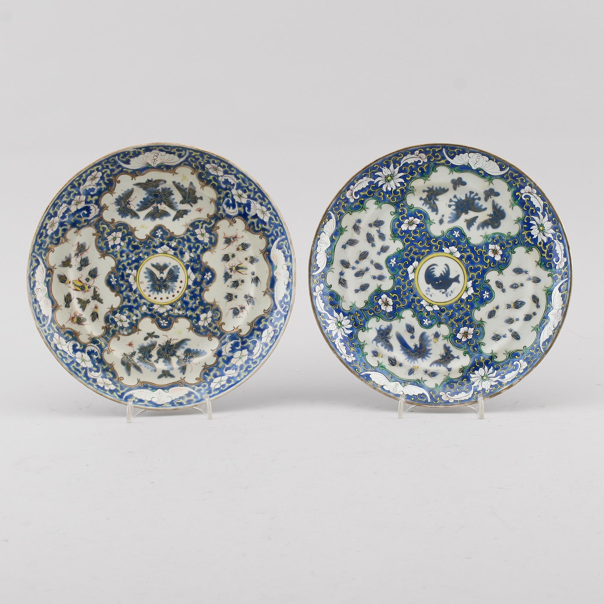 TALLRIKAR, 1 par, porslin, Kina, 1700-tal.