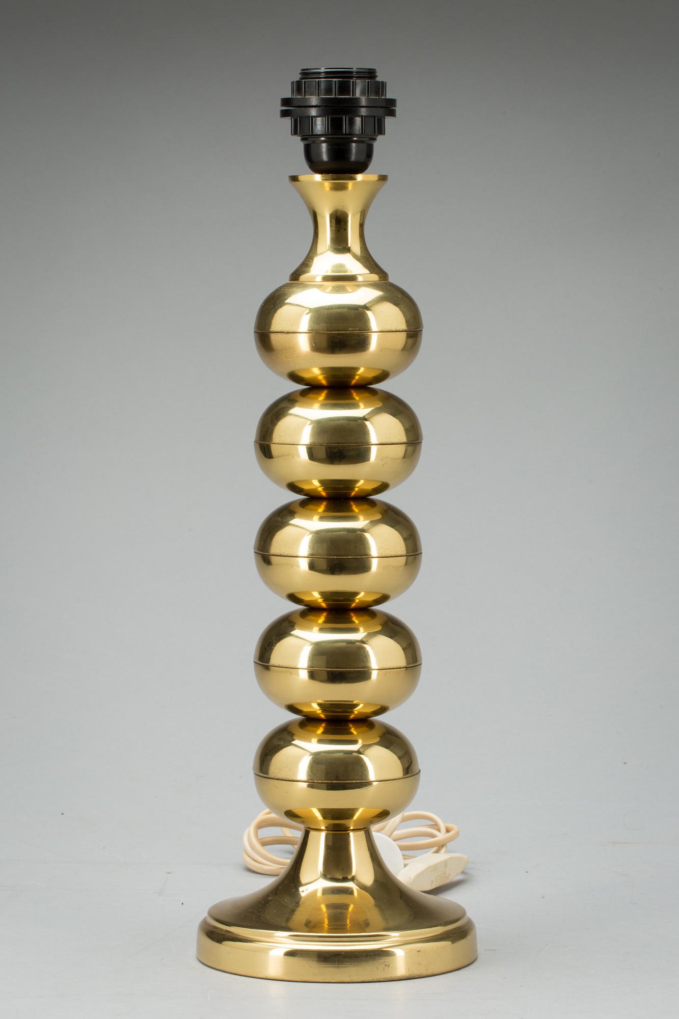 BORDSLAMPA, mässing, 1900-talets andra hälft.