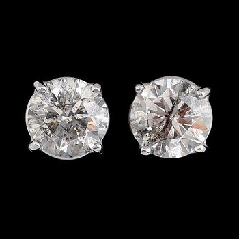 ÖRHÄNGEN, 1 par, 18 k vitguld, briljantslipade diamanter tot ca 2.02 ct.