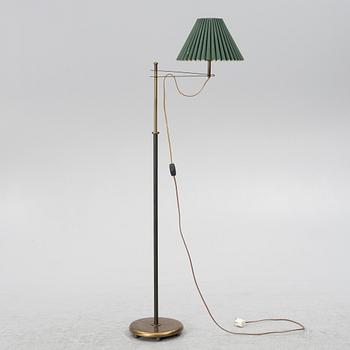 Harald Notini, golvlampa, modell "15597", Arvid Böhlmarks Lampfabrik, Stockholm, 1950-tal.