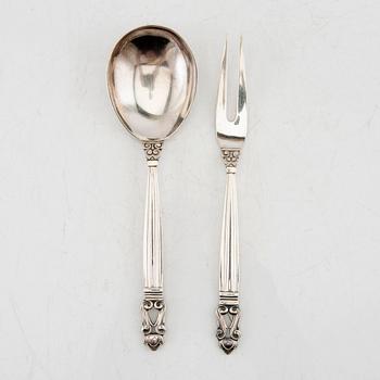 Johan Rohde serving utensils 1 pair "Konge/Acorn" silver for Georg Jensen Denmark, second half of the 20th century.