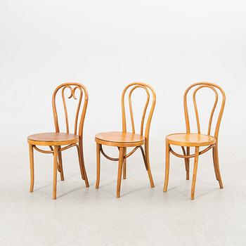 Stolar 6 st snarlika 1900-talets första hälft.