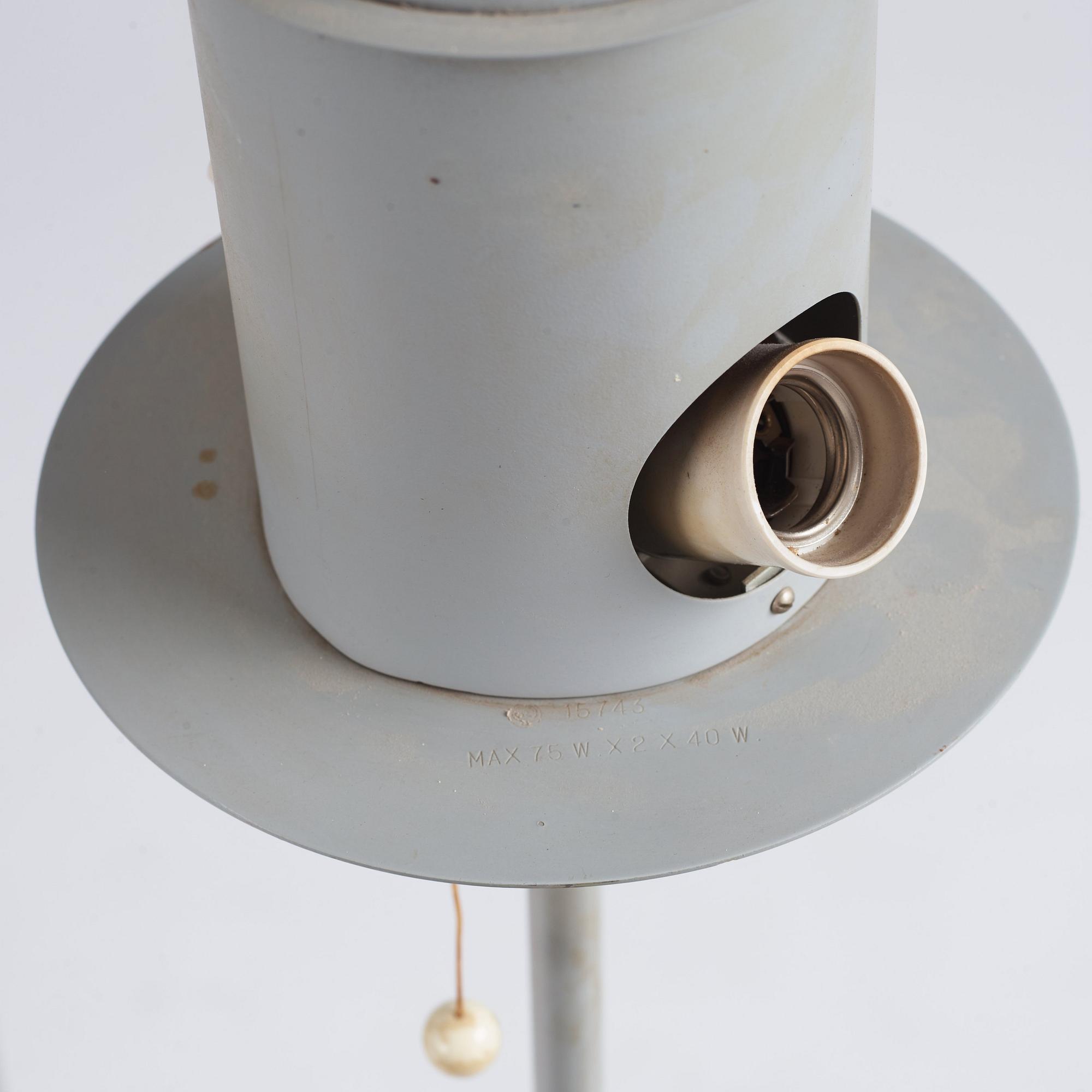 golvlampor 1 par, modell "15744", Arvid Böhlmarks Lampfabrik, 1950-tal.