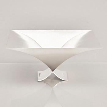 A sterling silver bowl, mark of Rolf Lindståhl, Stockholm 2010.