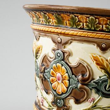 A majolica vase and two majolica flower pots from Rörstrand, around the year 1900.