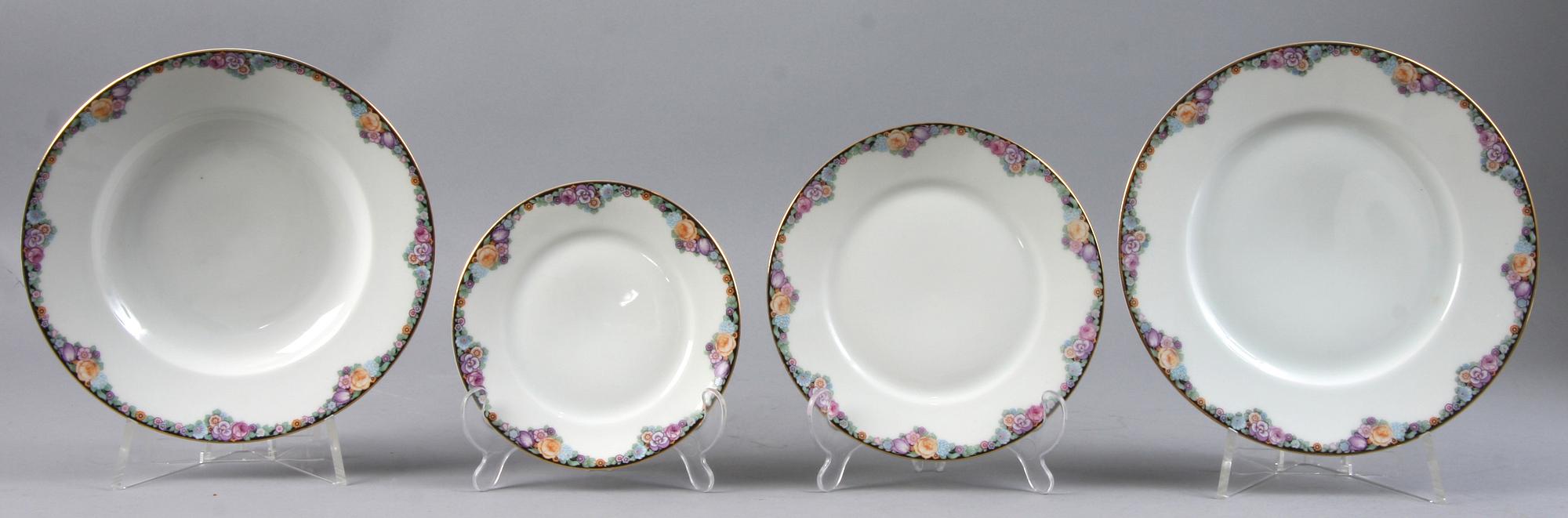 SERVISDELAR, 100 st, porslin, Bavaria, 1900-talets mitt.