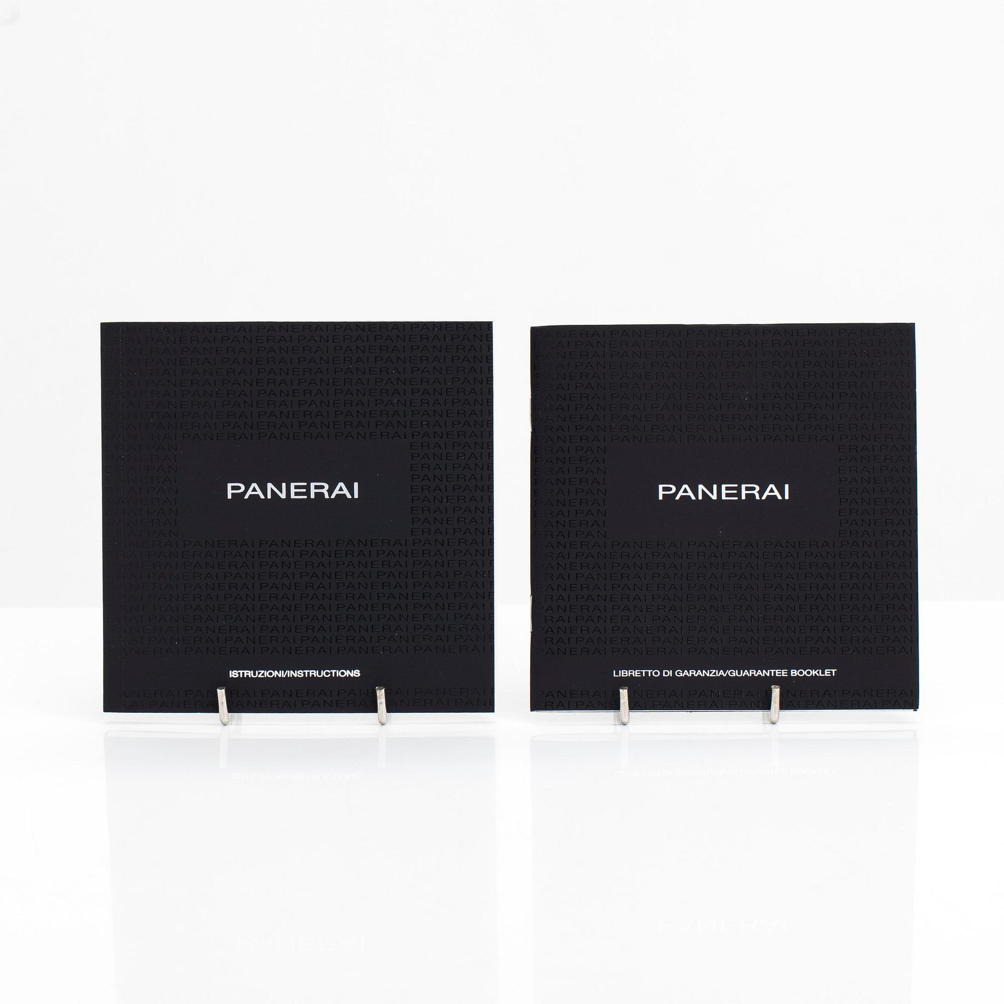 Panerai, Luminor, Base Logo, wristwatch, 44 mm.