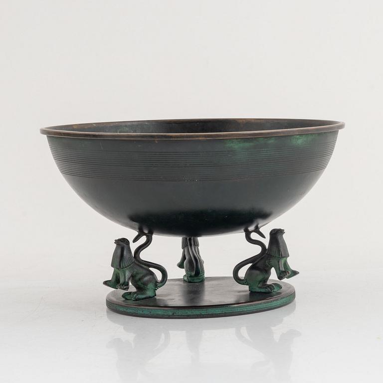 Nils Fougstedt, a bronze bowl, FAK Brons (Fabriksaktiebolaget Kronsilver), 1930's.