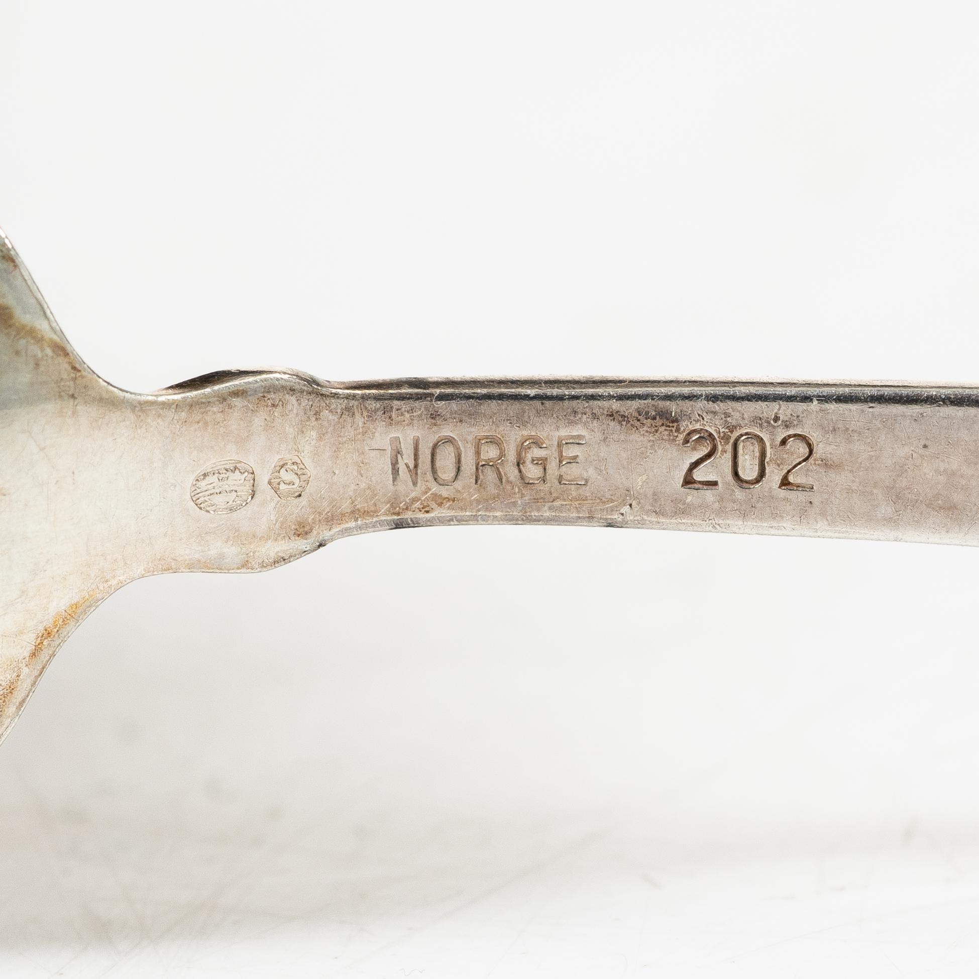 Eleven silver coffee spoons and twelve silver cake forks, model 'Lillemor', Norway, 20th century.