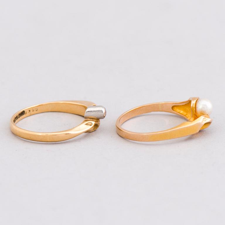 TWO BJÖRN WECKSTRÖM RINGS, pearl, diamond, 14K and 18K gold. Lapponia 1979-82.