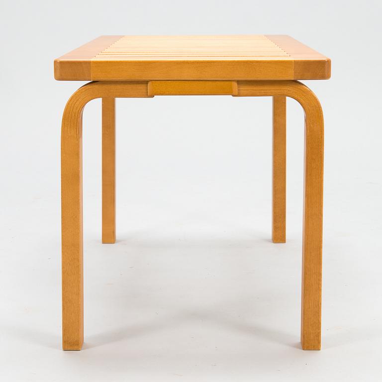 ALVAR AALTO, A '153B' bench for Artek 2004.