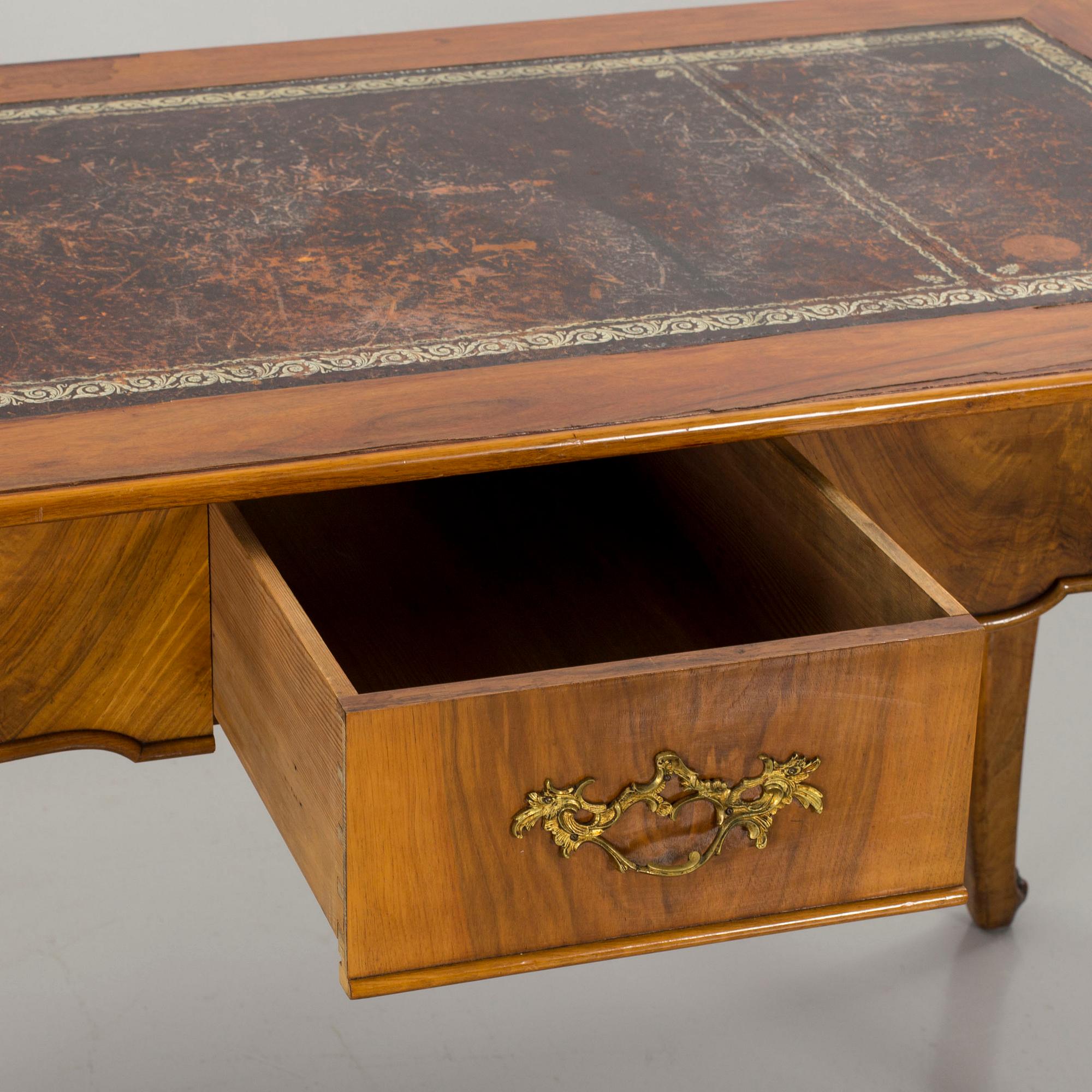 SKRIVBORD, nyrokoko, 1800-talets slut.