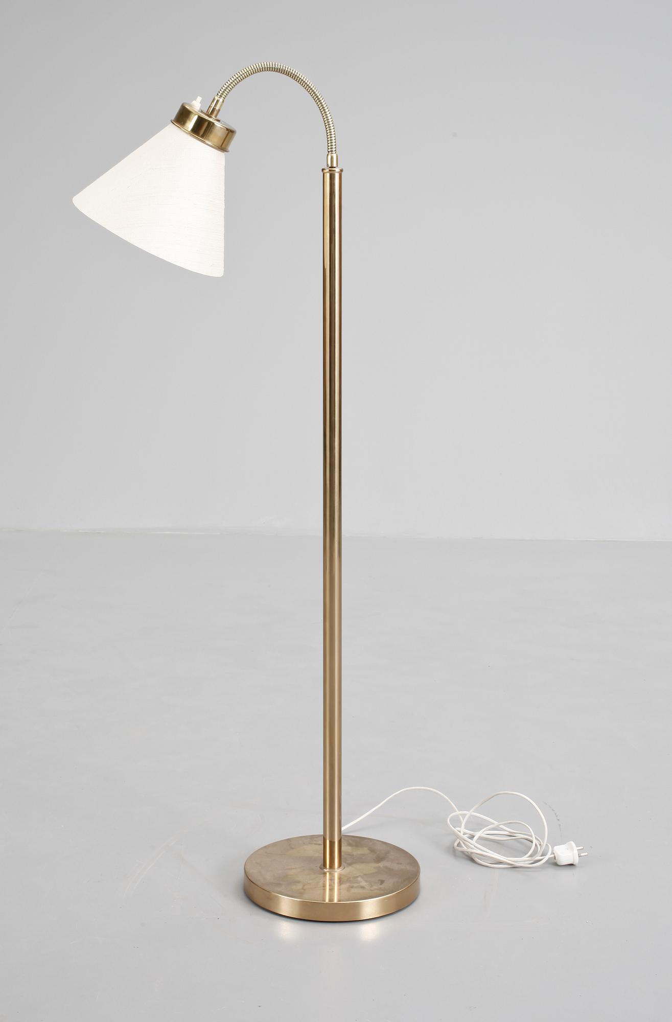 GOLVLAMPA, modell G 1838, Josef Frank, Svenskt Tenn.